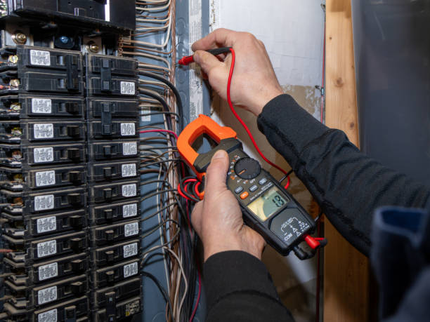 Best Circuit Breaker Repair  in Waunakee, WI