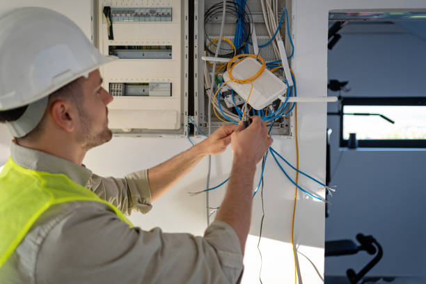 Best Electrical Contractors for Businesses  in Waunakee, WI